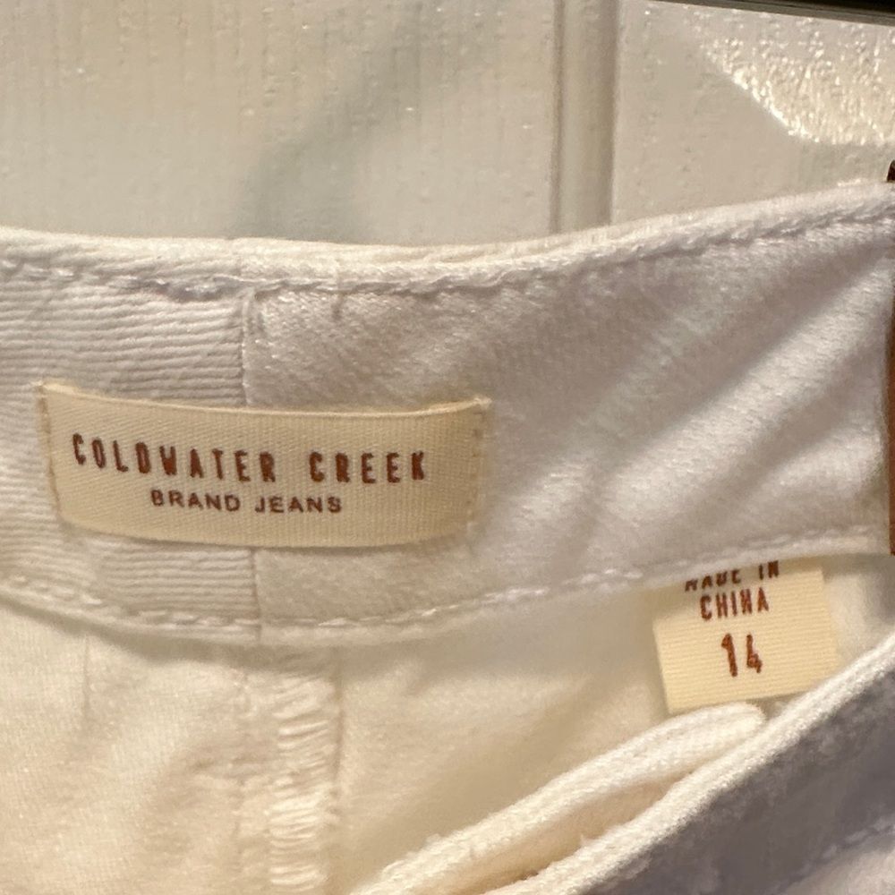 Coldwater Creek Women's Cream Straight Leg Jeans - Picture 3 of 5